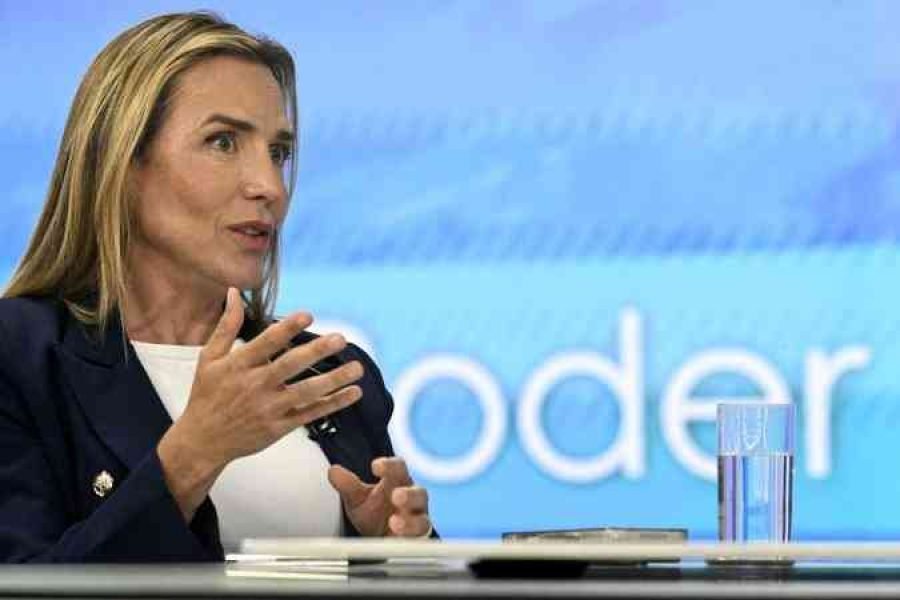 A governadora Celina Leão em entrevista nesta quarta-feira (29/04), detalhando os novos controles orçamentários do Distrito Federal.