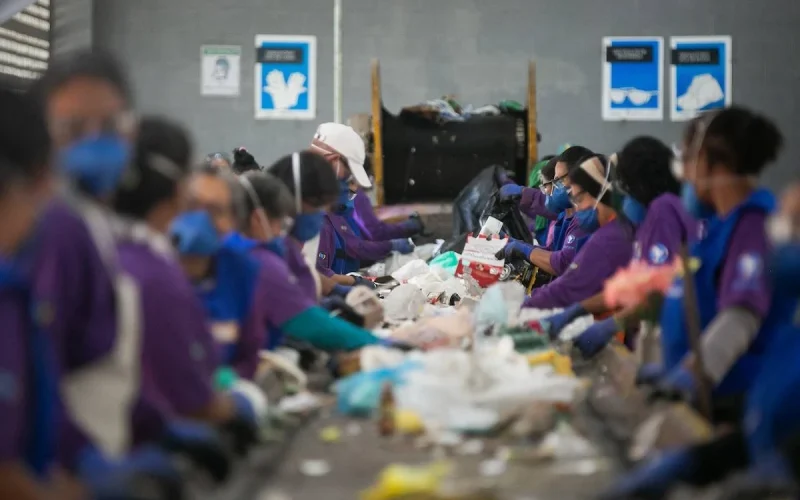 DF na frente: Separação de lixo é lei e transforma a capital
